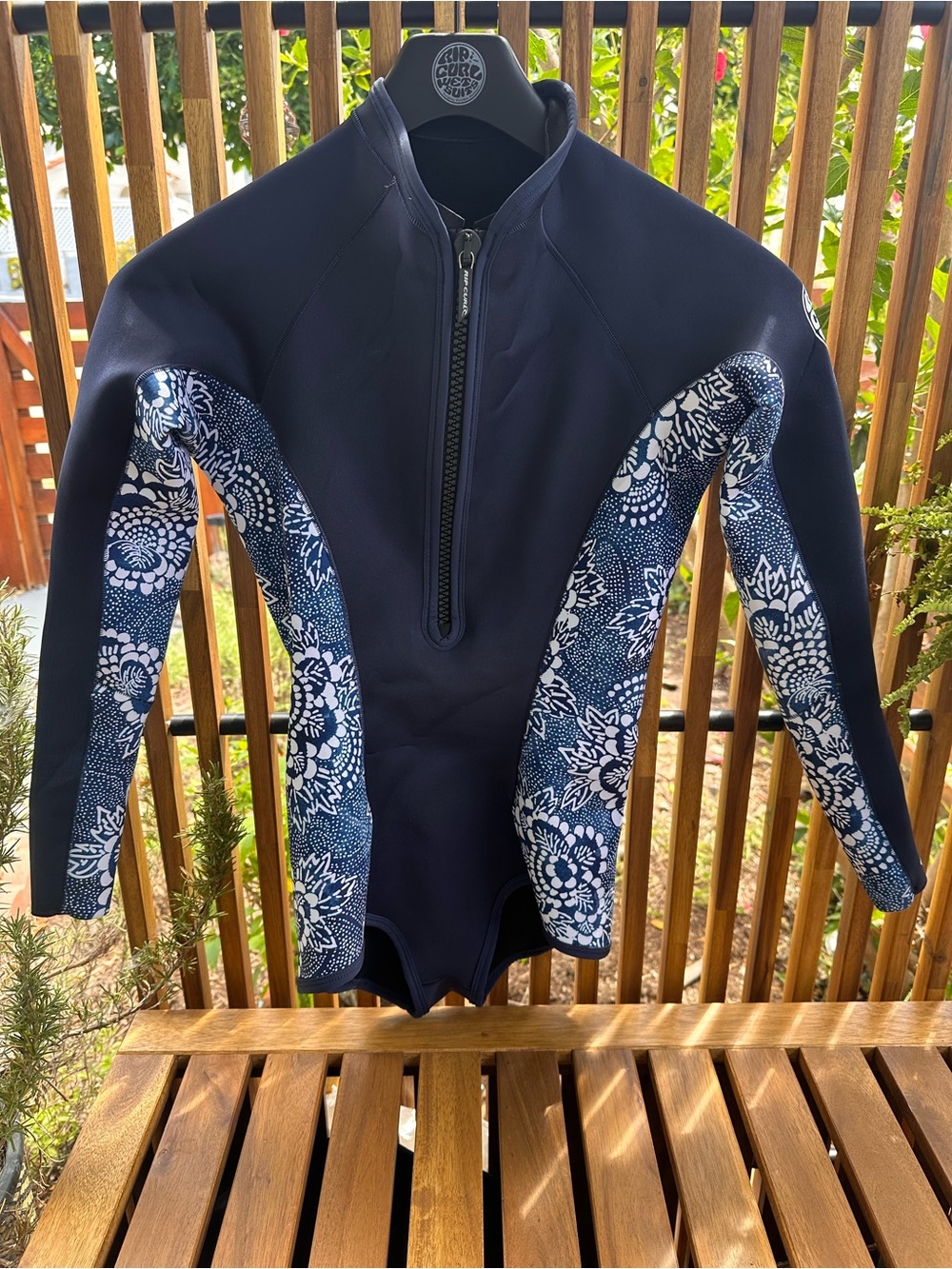 🌊 Rip Curl Women’s Wetsuit “Ultimate” – Blue Pattern – Great Condition – Size 10